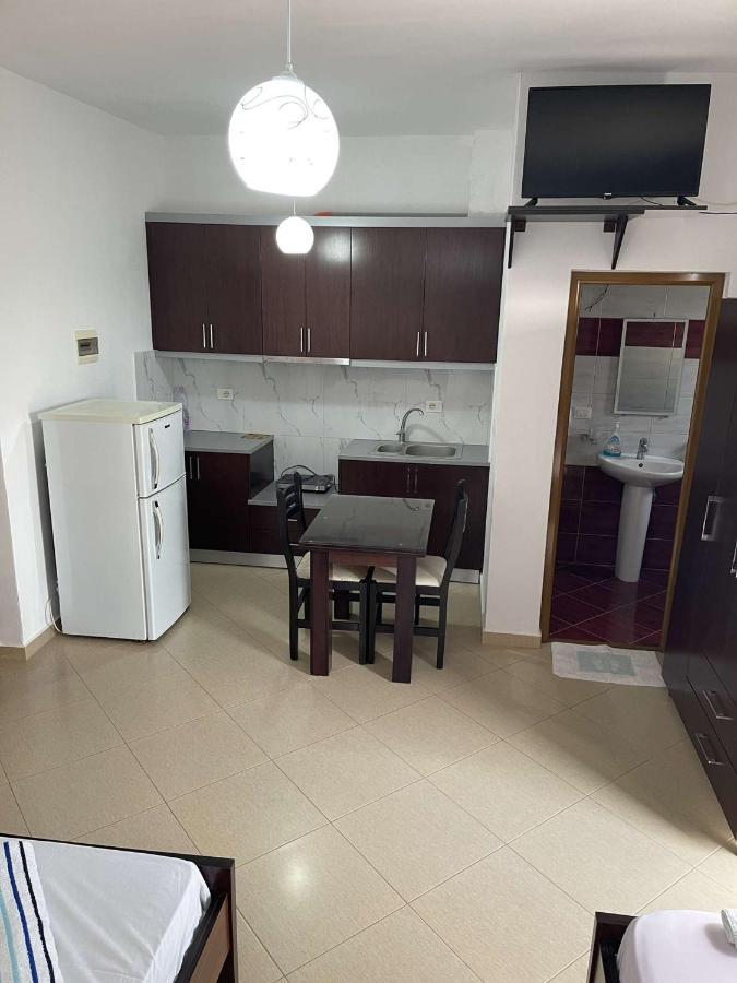 Vila Ronaldo Apartment Ksamil Ngoại thất bức ảnh