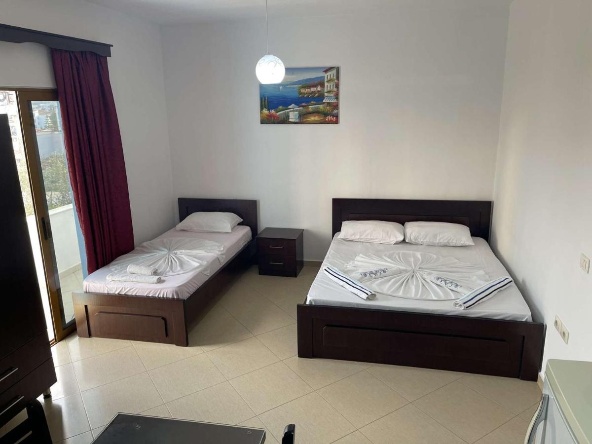 Vila Ronaldo Apartment Ksamil Ngoại thất bức ảnh